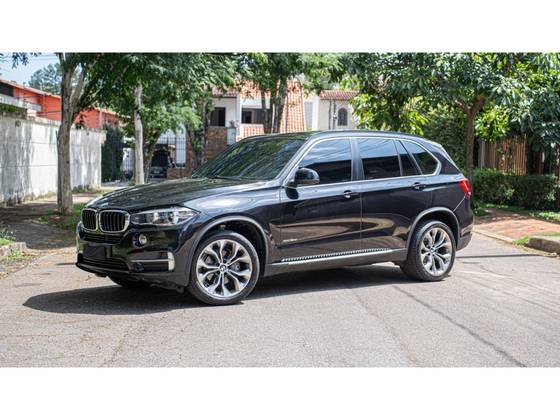 BMW X5 3.0 4X4 30D I6 TURBO DIESEL 4P AUTOMÁTICO BMW X5 3.0 4X4 30D I6 TURBO DIESEL 4P AUTOMÁTICO